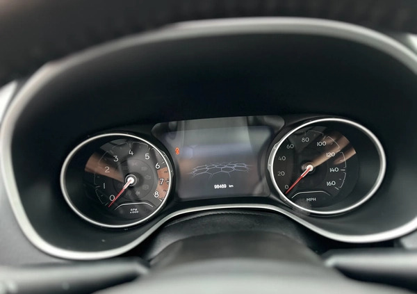 Jeep Compass cena 79999 przebieg: 98469, rok produkcji 2019 z Piaseczno małe 631